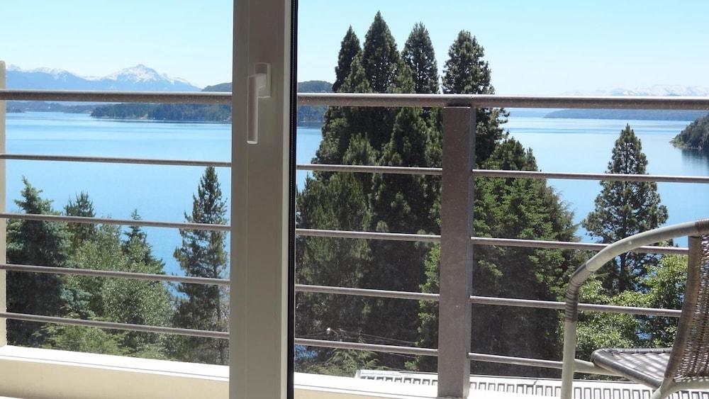 Nbh Lacus Boutique Hotel San Carlos de Bariloche Exterior photo