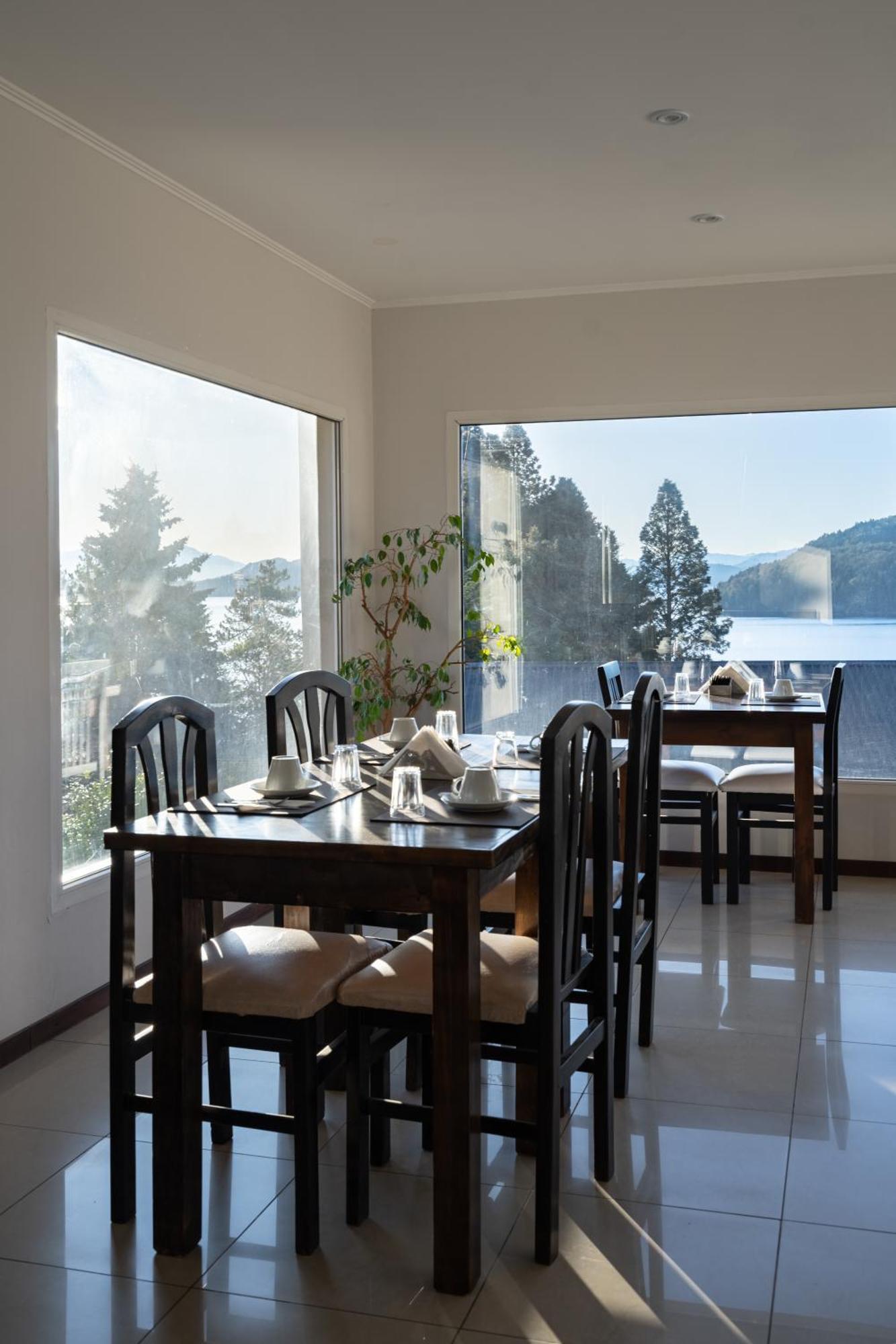 Nbh Lacus Boutique Hotel San Carlos de Bariloche Exterior photo
