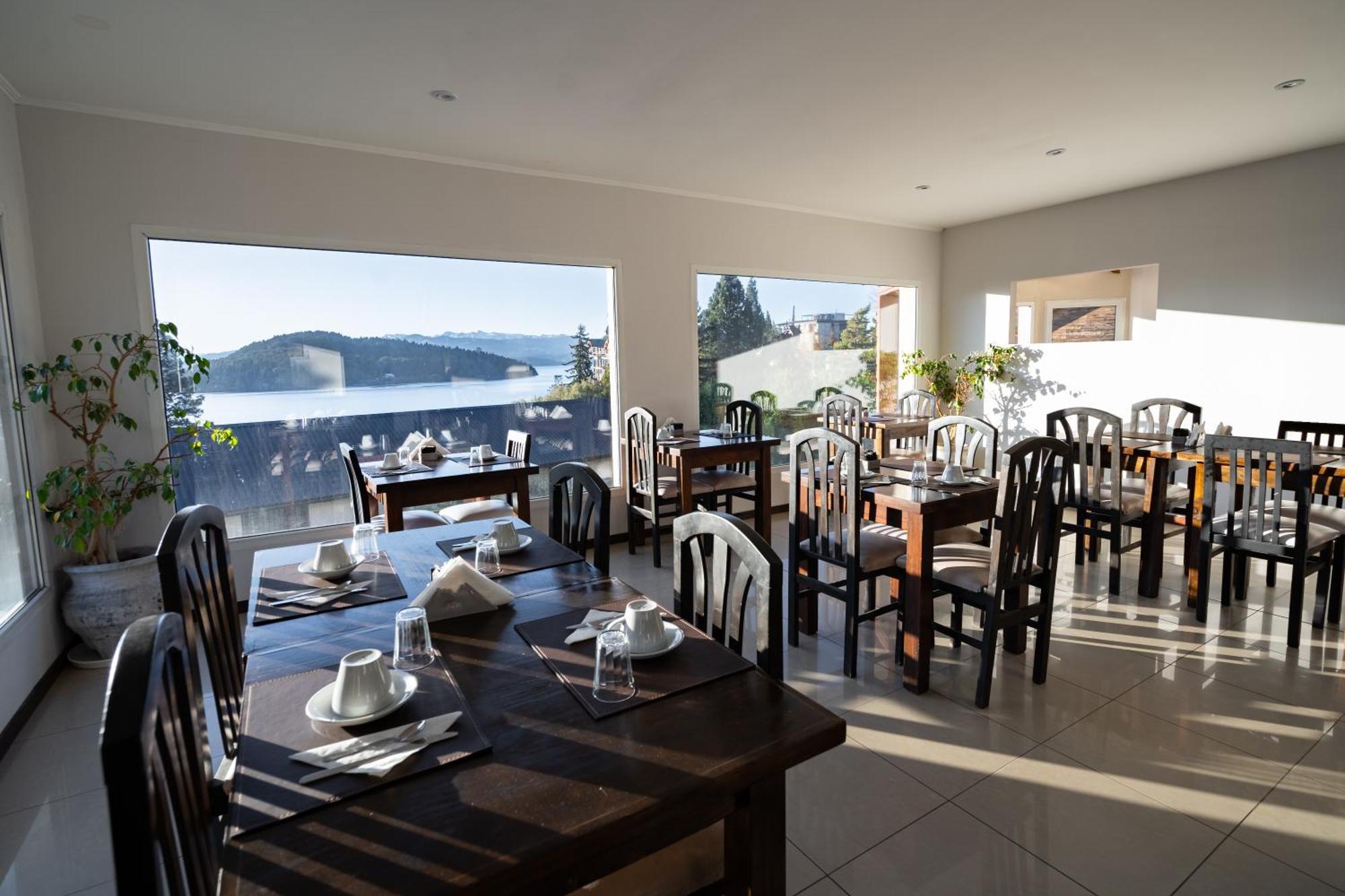 Nbh Lacus Boutique Hotel San Carlos de Bariloche Exterior photo