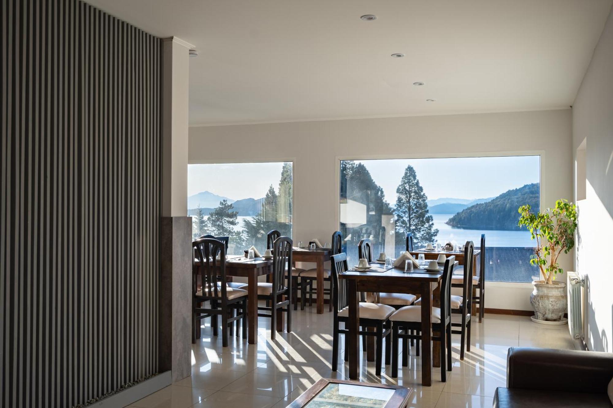 Nbh Lacus Boutique Hotel San Carlos de Bariloche Exterior photo